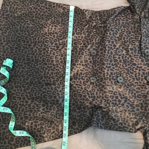 DKNY Women’s Trench Coat ~ Animal print ~ NWOT - Picture 13 of 16